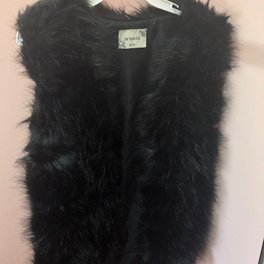 Fur vest